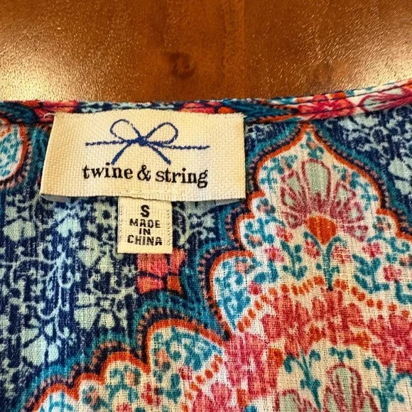 Red and Blue Cropped Wrap Blouse with Dolman Sleeves by twine & string, … - Picture 5 of 8